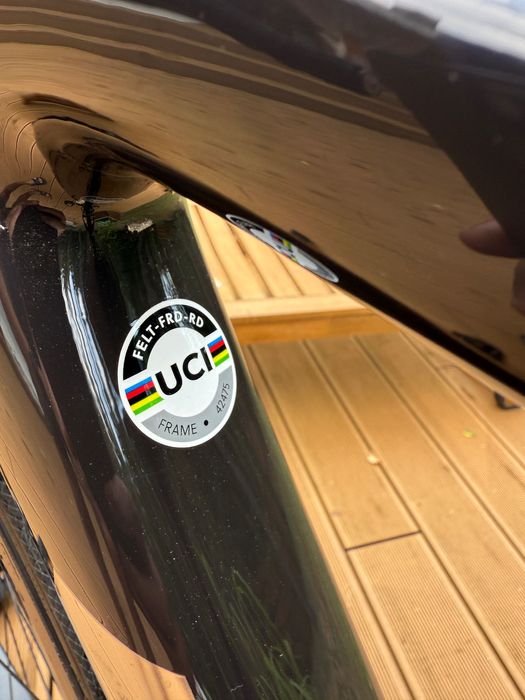 Rower szosowy FELT FR Advanced 105 Di2