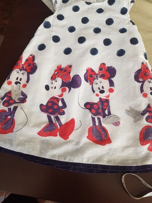 Śliczna sukienka george z myszką minnie roz. 110-116