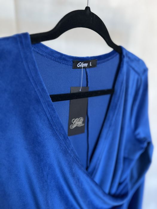 Оксамитова сукня