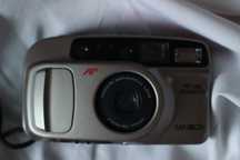 Minolta RIVA ZOOM70