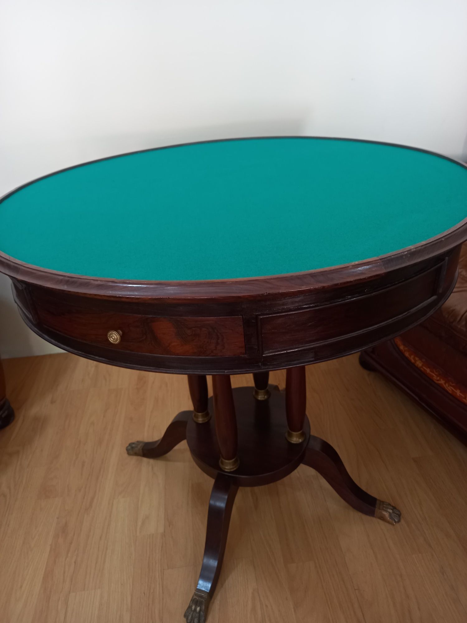 Mesa de jogo reversível