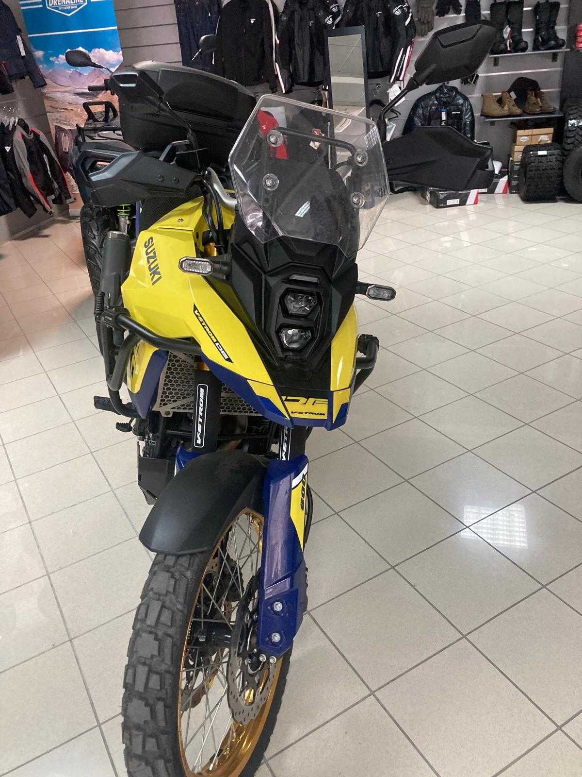 Susuki vtorm 800