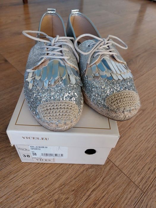Espadryle damskie srebrne