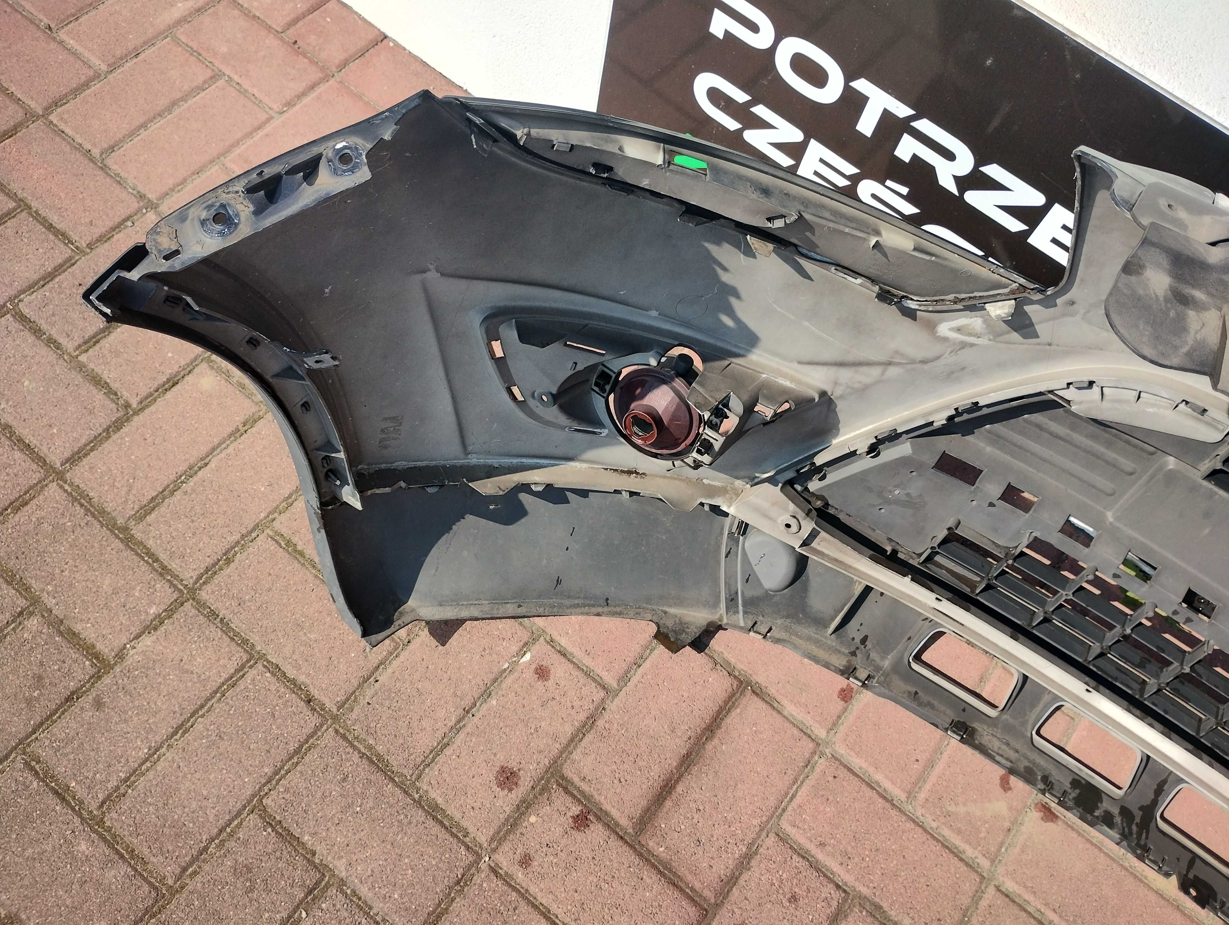 Zderzak przedni Ford Kuga MK1