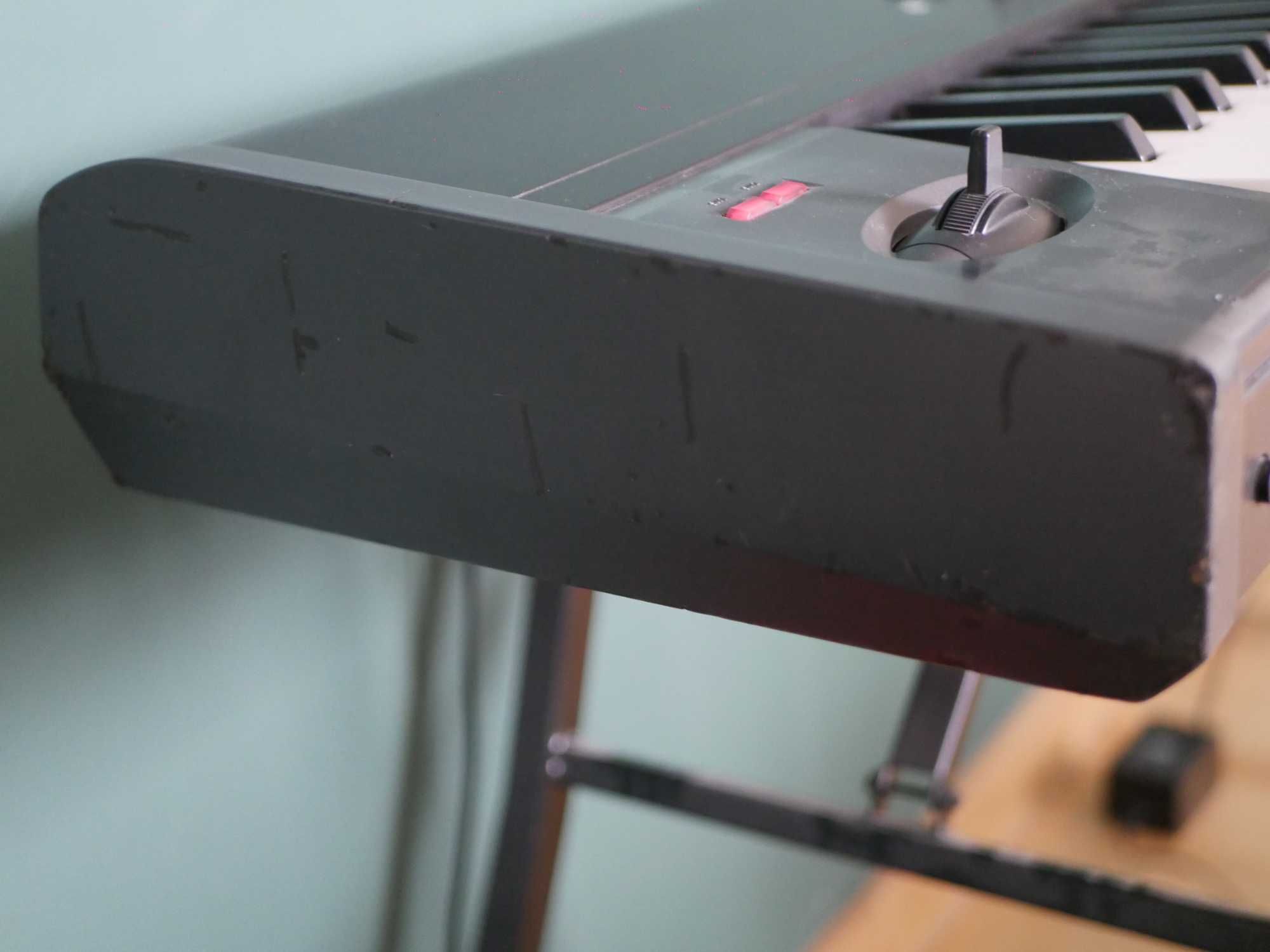 KORG TR88 pianino elektroniczne stacja robocza ważona klawiatura