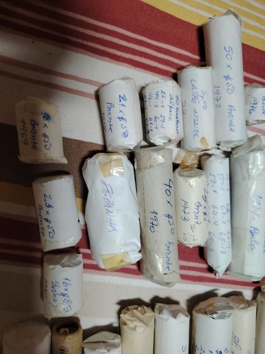 Moedas antigas como novas que tenho a mais
