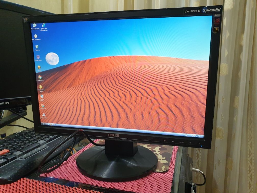 Монитор Б/У 19" Asus VW193, Широкий
