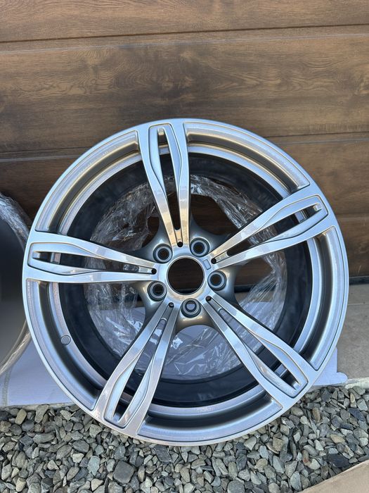 Диски BMW Ковані R20 343 стиль M5 F10 F11 F06 F13 FO7 FO1