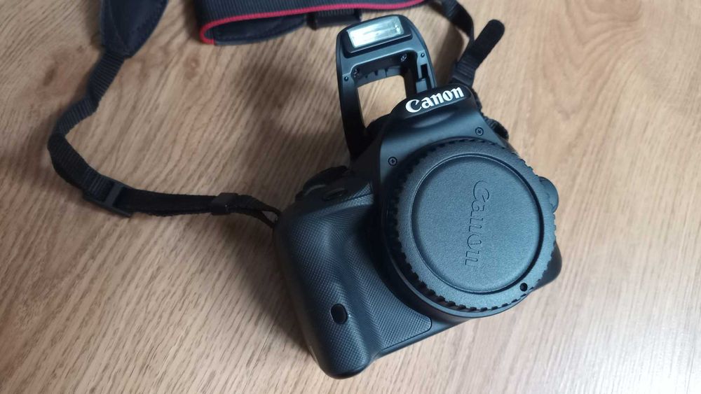 Lustrzanka Canon EOS 100D body ZESTAW przebieg 28k - świetny stan