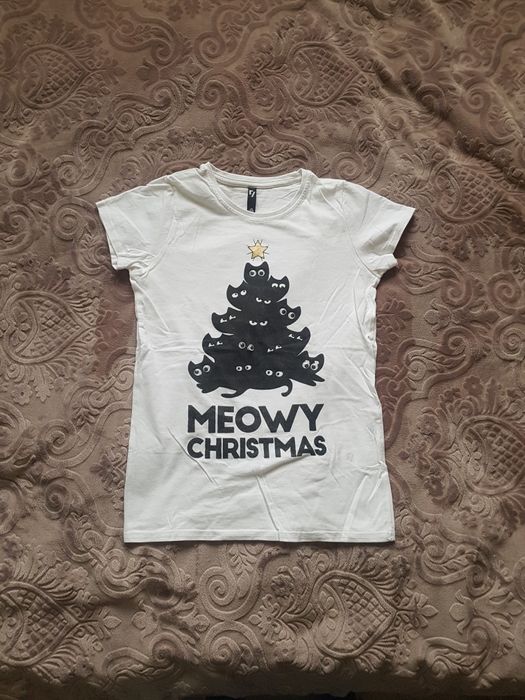 bluzka T-shirt z krótkim rękawem z kotami, choinka  z kotów 146-152