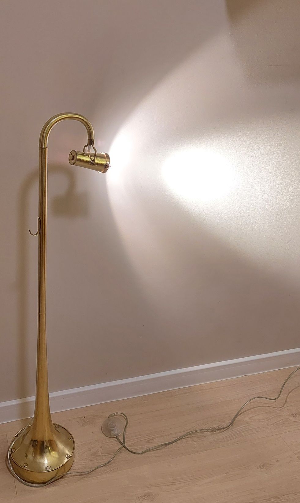 Lampa podłogowa mosiężna nocna do czytania