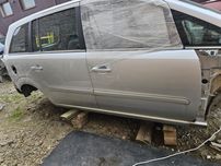 Двері Z176 Опель Зафіра б Двери Дверь Дверка Opel Zafira B Розборка