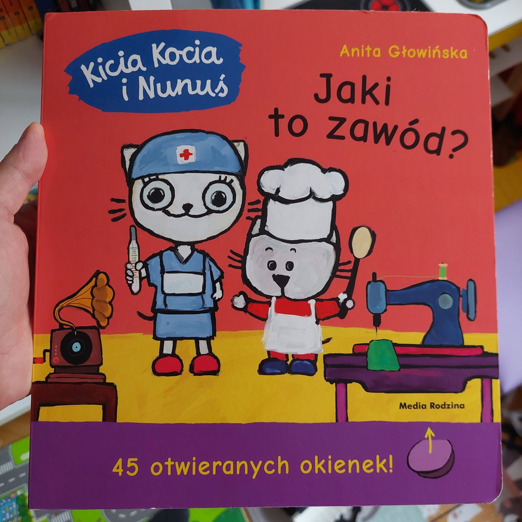 Kicia kocia na rowerze, na pikniku, w pociągu, itp.  Puzzle