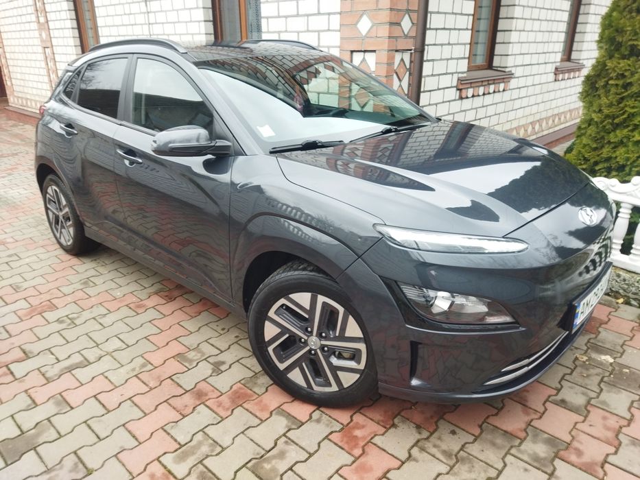 Hyundai Kona 2021 рік 40 кВт Електро