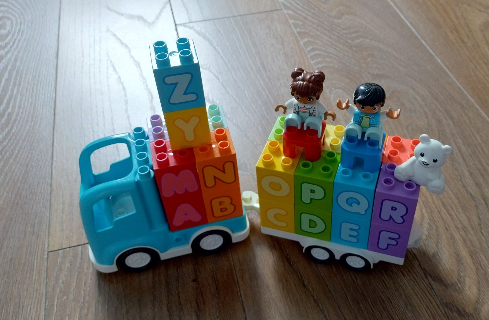 LEGO Duplo ciężarówka z alfabetem