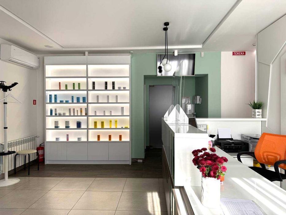 Запускайте Ваш успішний бізнес в ЦЕНТРі міста! Супер локація, ремонт!