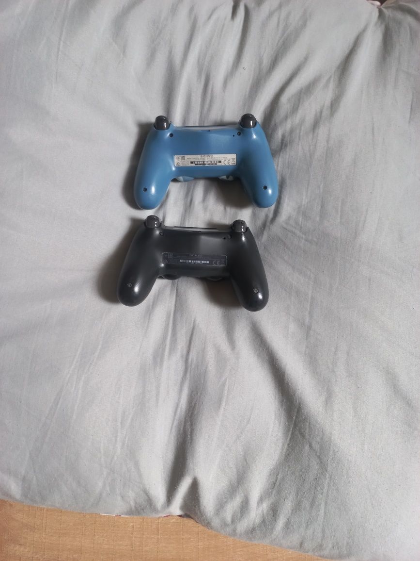 ps4 slim  1tb 2 orginalne pady cena do negocjacji