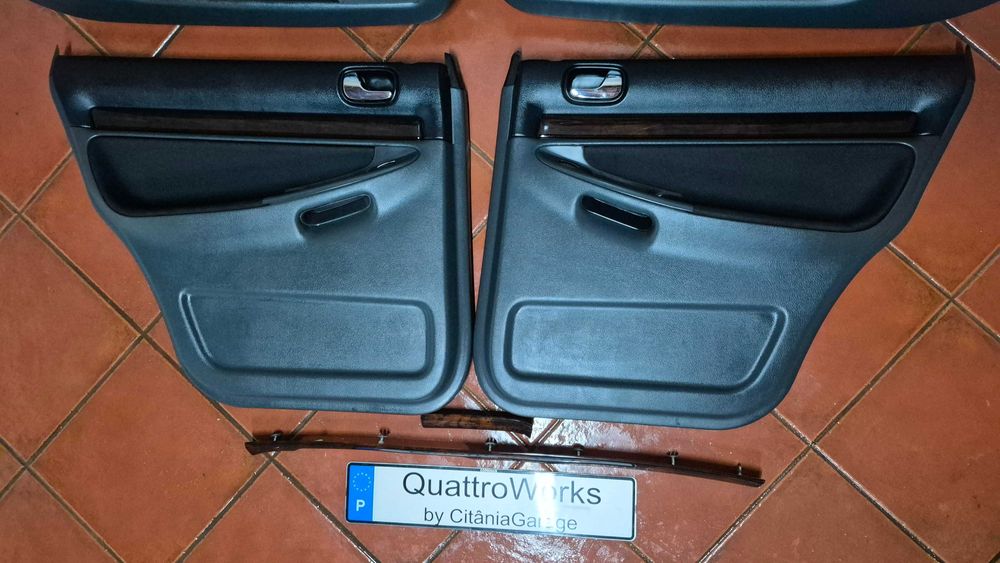 AUDI A4 B5(8D)-Quartelas/Forras Portas ESTOFADAS NOVO-EXCELENTE ESTADO