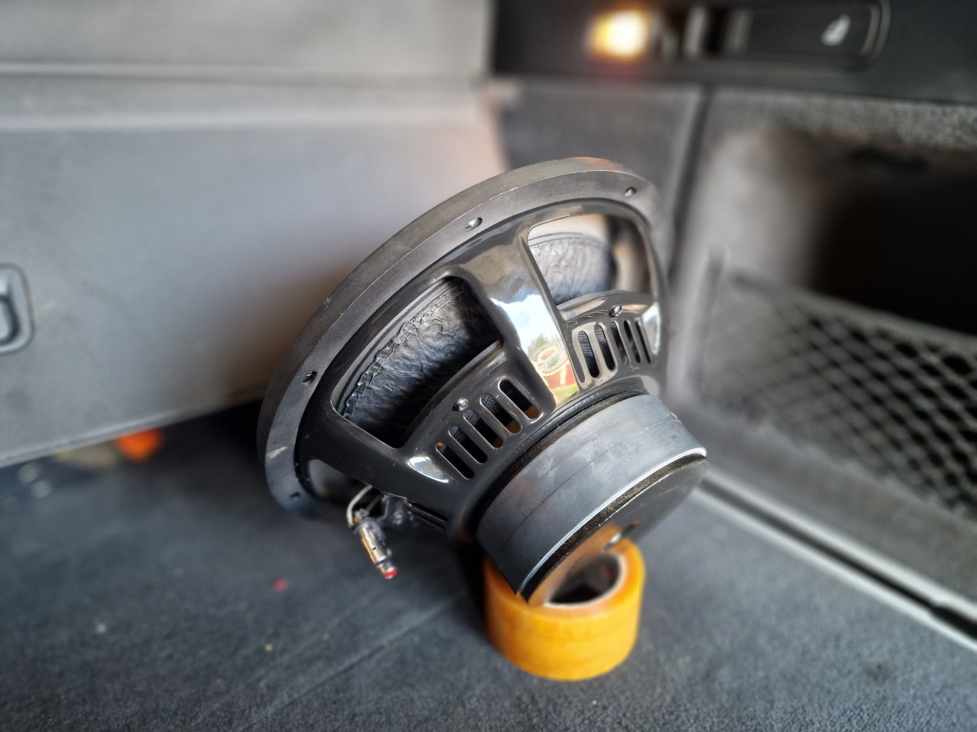 Skrzynia basowa subwoofer tuba Głośnik 30 cm Audio System R12 EVO