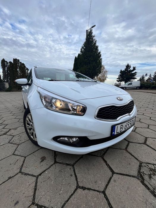 Kia Ceed 1.6 CRDI Vision import Niemcy