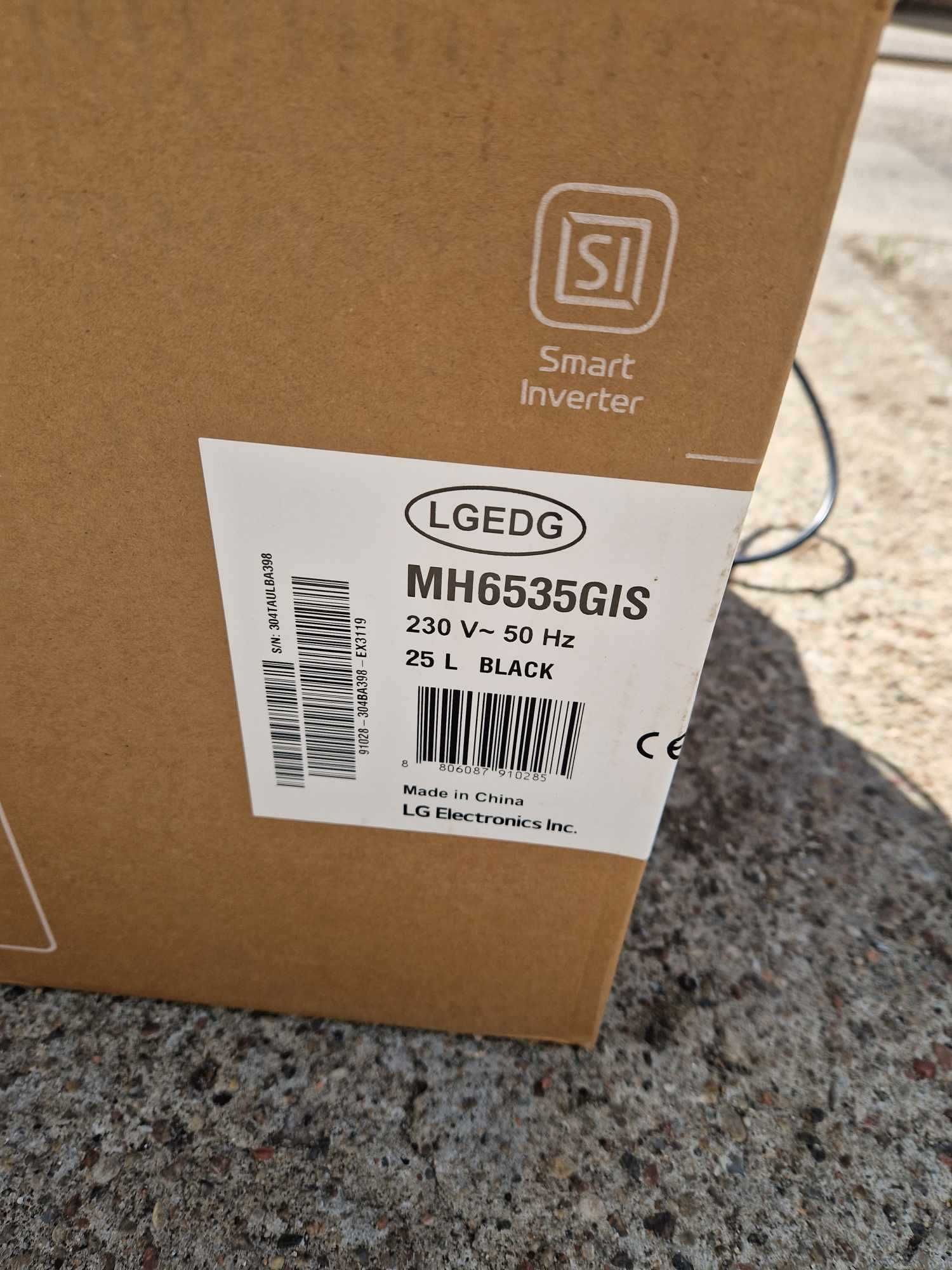 Kuchenka mikrofalowa wolnostojąca LG MH6535GIS