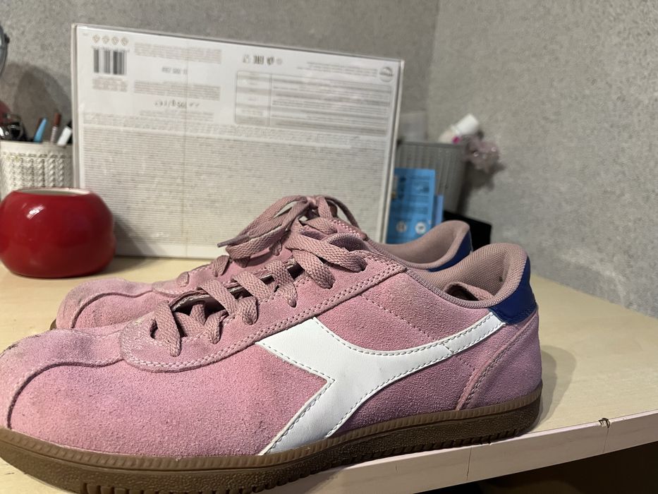 Diadora Tokyo Pink