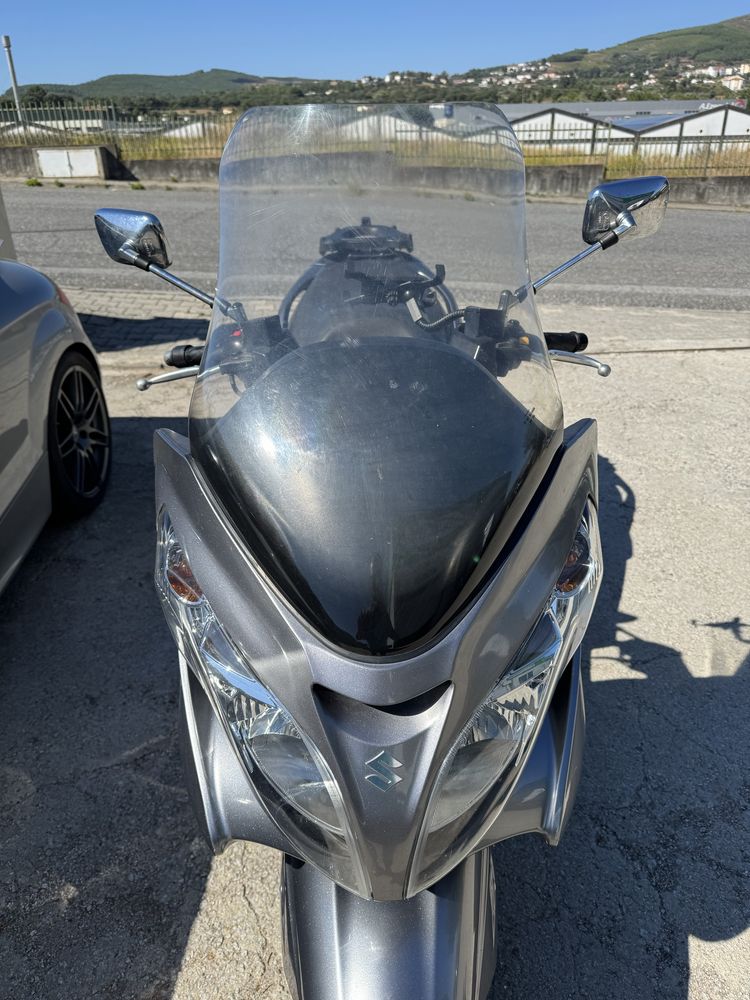 Scooter Suzuki Burgman 400