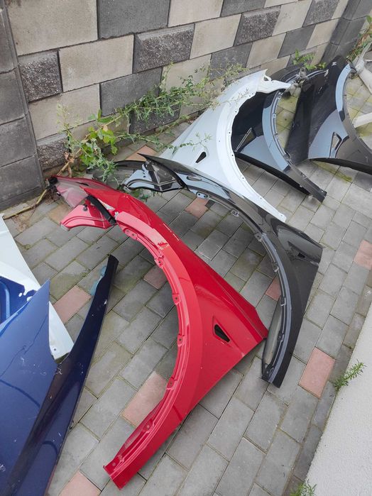 Крило переднє Tesla Model Y 2020-2024