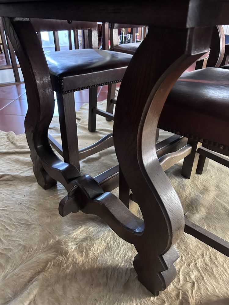 Mesa de jantar extensível + 6 cadeiras