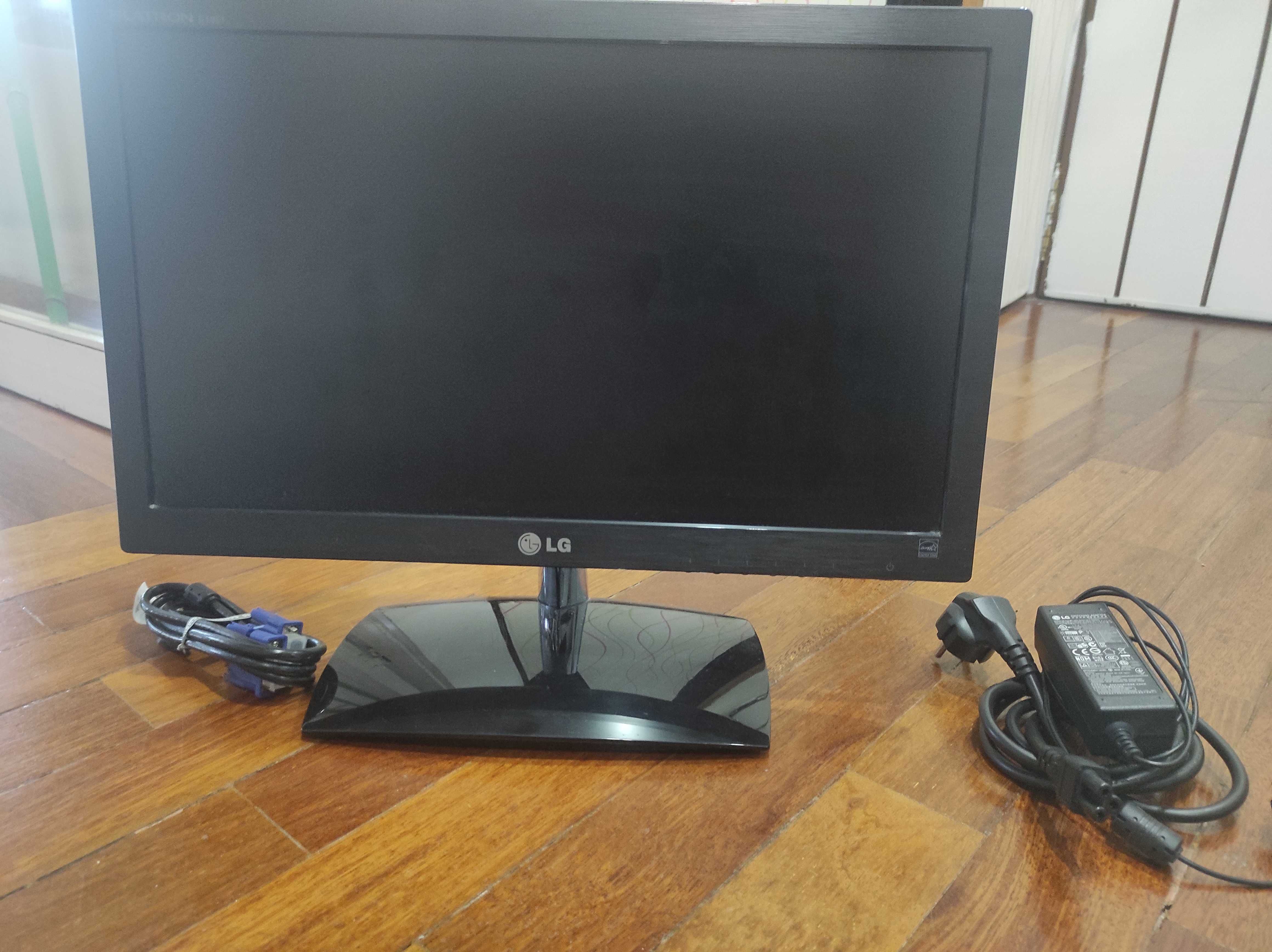 Monitor/Screen LG (~51cm)