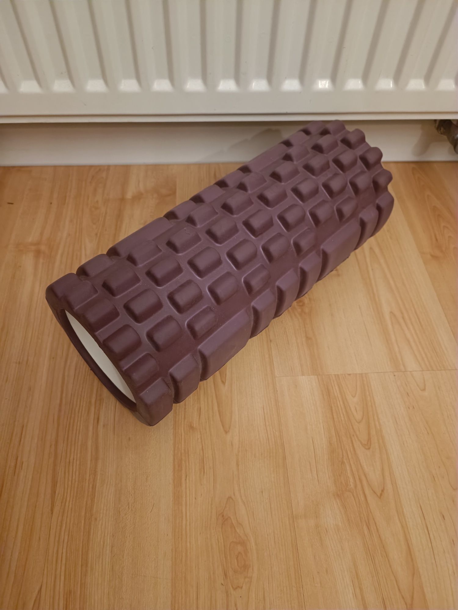Wałek do ćwiczeń fioletowy fitness
