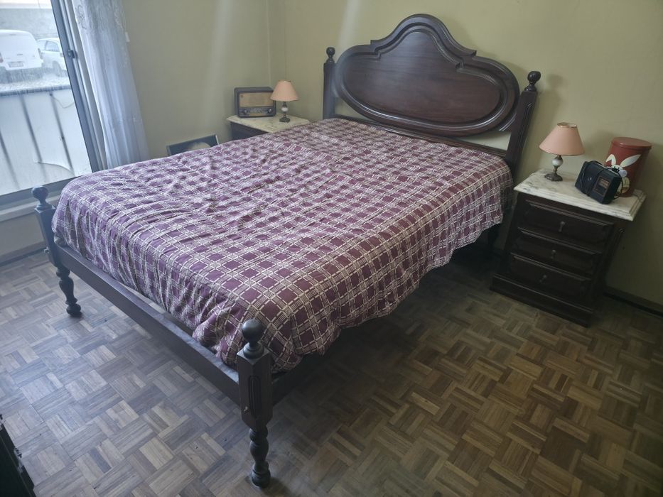 Mobilia de quarto completa madeira