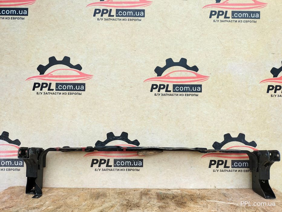 Ford Transit Connect Mk2 13- балка под радиатор передняя панель нижняя