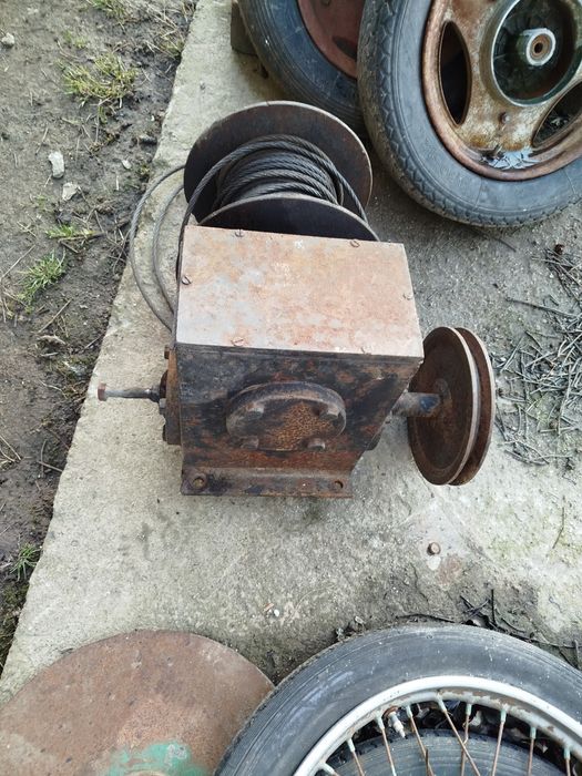 Przekładnia ślimakowa wyciągarka rozsiewacz rcw