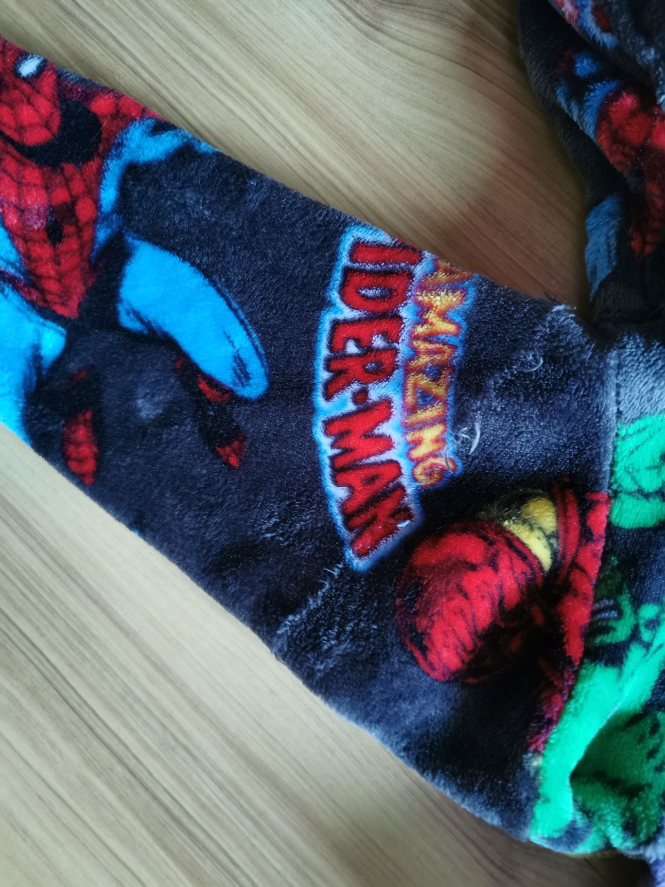 Marvel szlafrok z polaru 110 cm na dziecko 5 lat