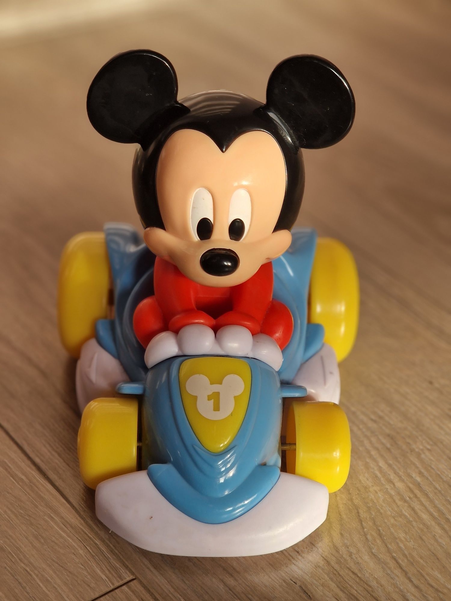 Pojazd Mickey Mouse wyścigówka