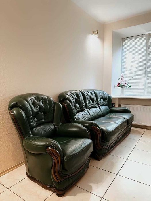 MS S4 Продам 2 комнатную центр, Мироносицкая 75 , метро Университет