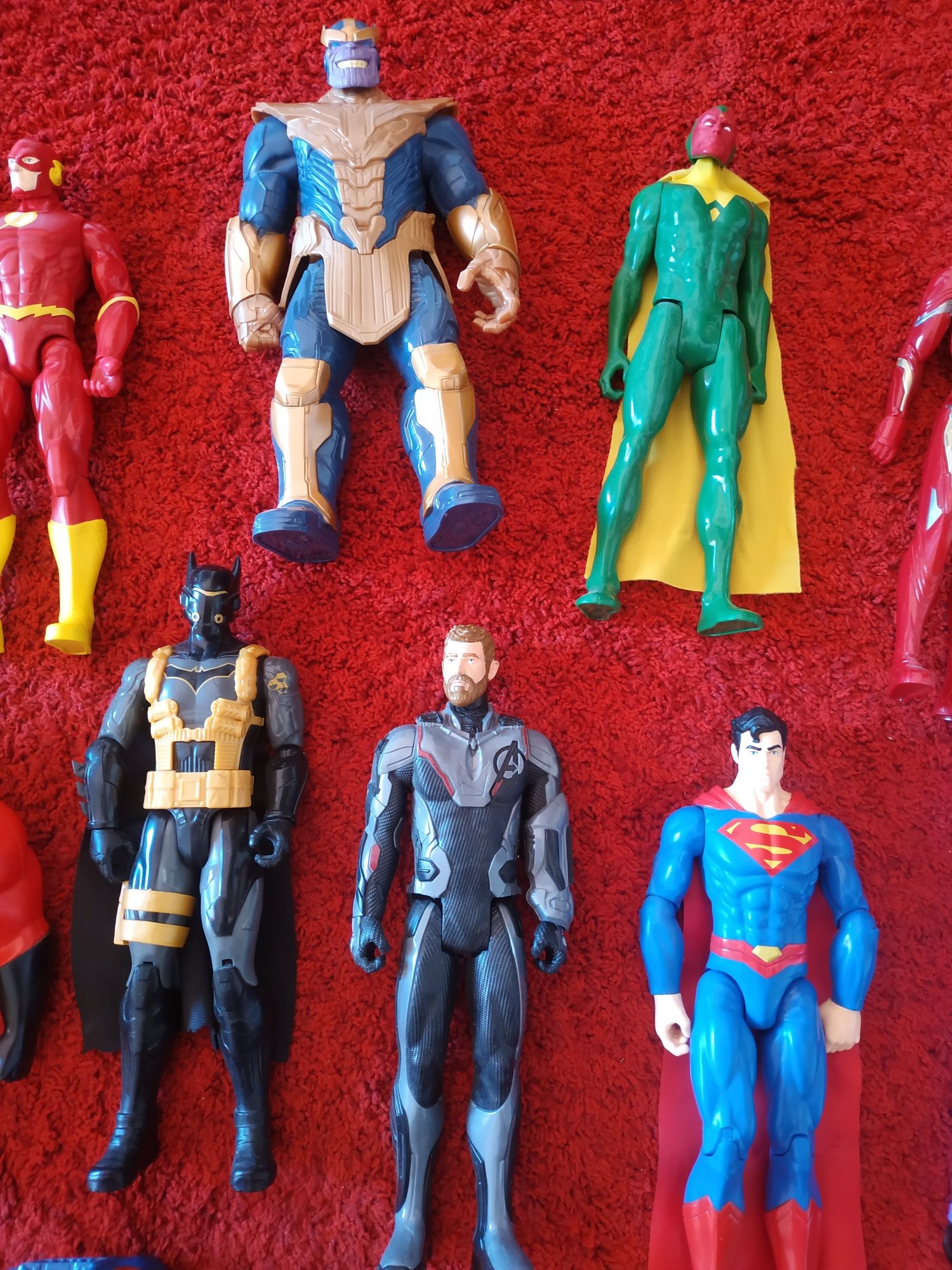 Bonecos super heróis