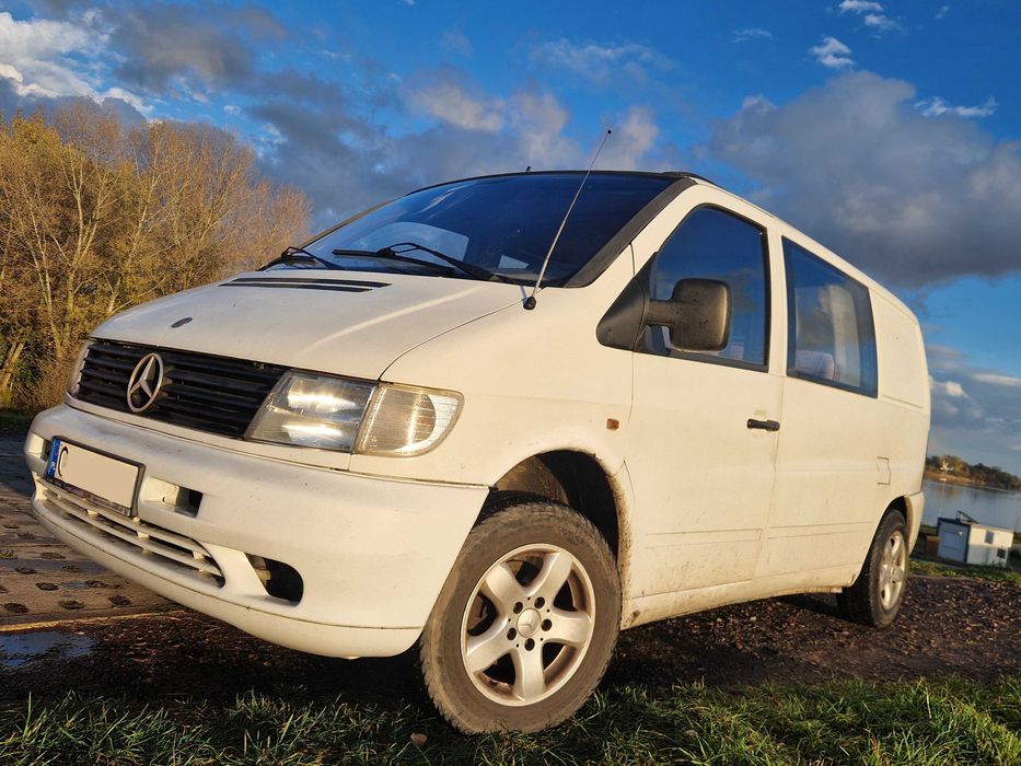 Zadbany Mercedes Vito 2,3d 1996 5-osobowy - niski przebieg