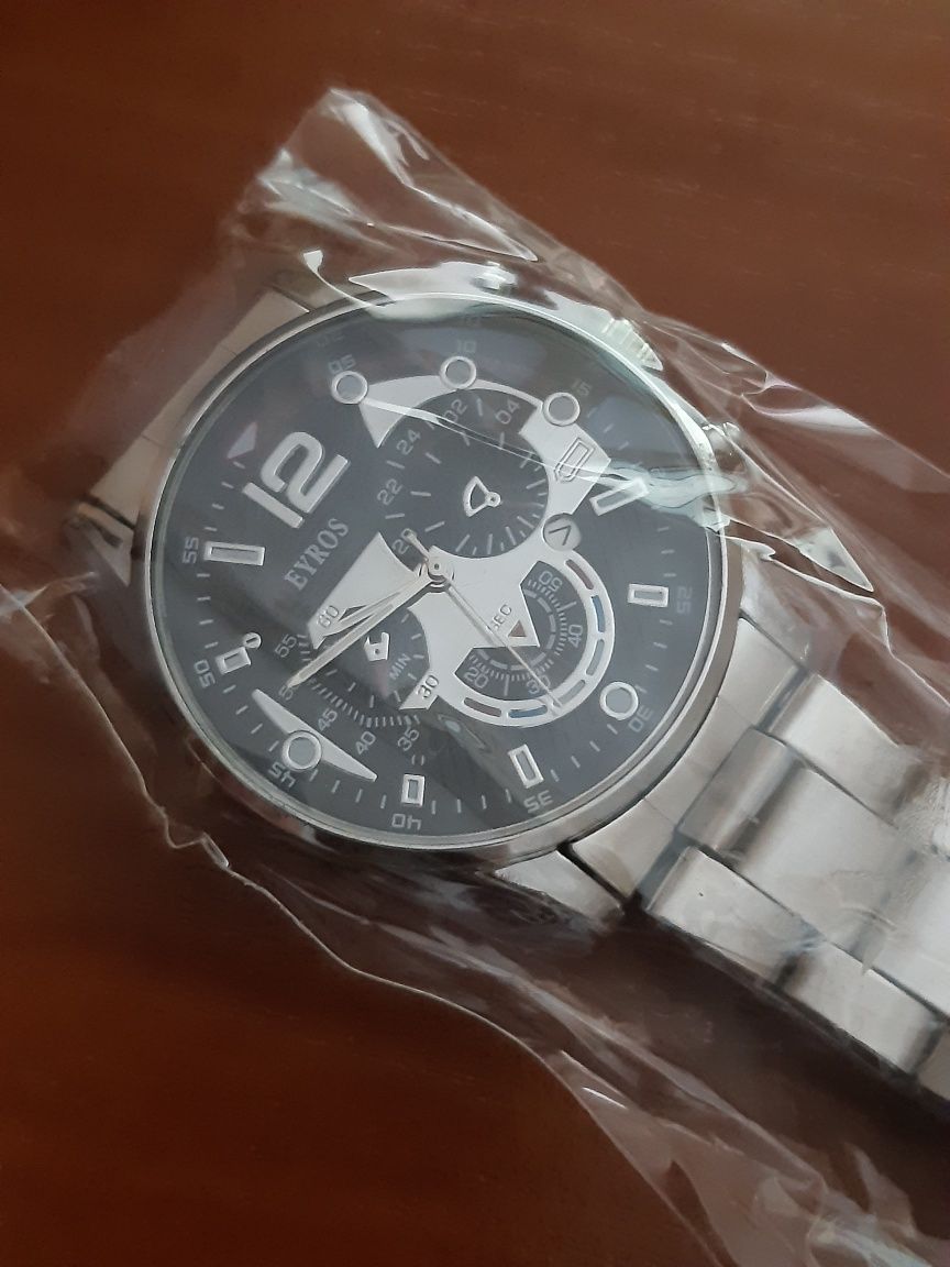 Мужские кварцевые наручные часы, чоловічий наручний годинник