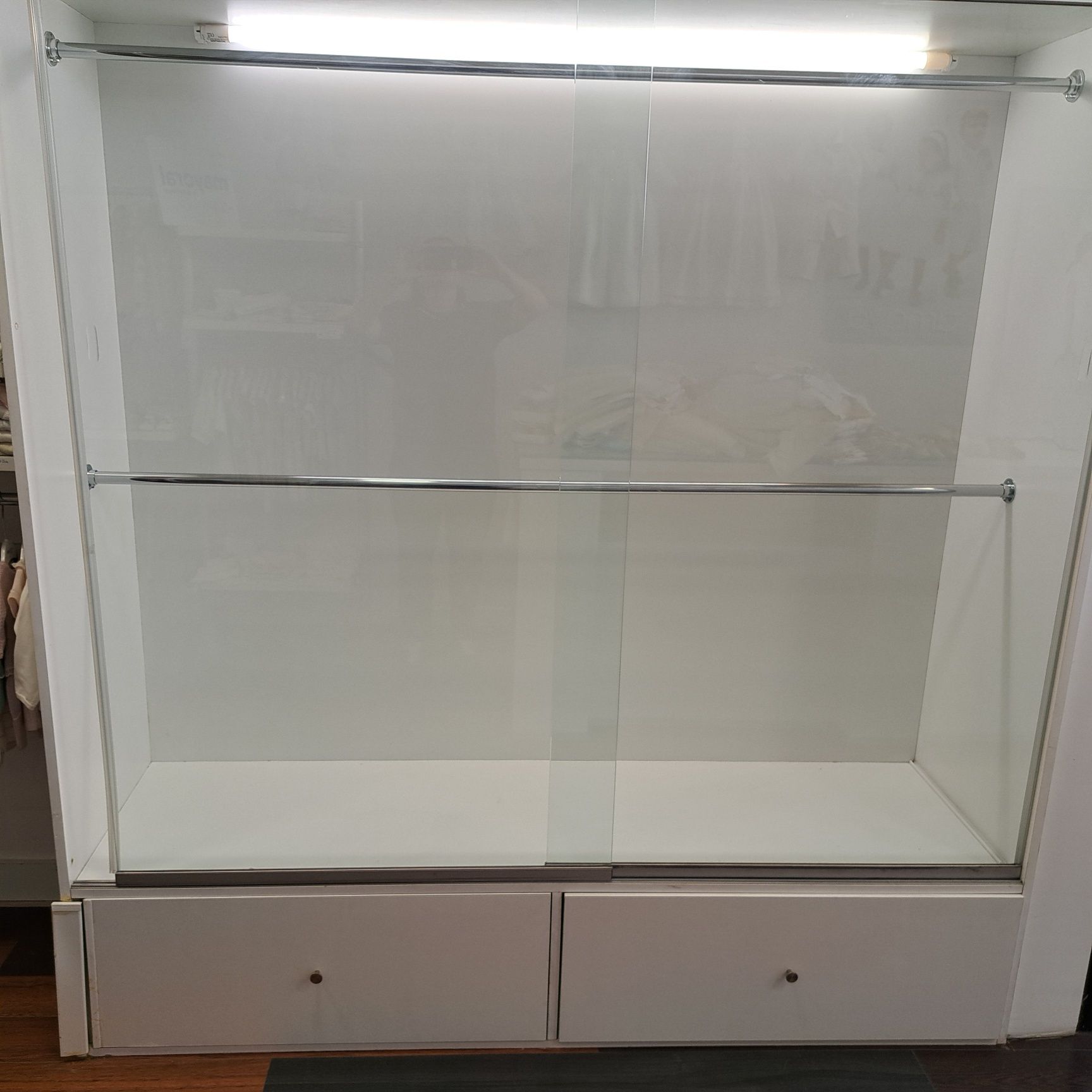 Vendo moveis loja