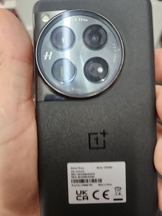 One Plus 12..512/16 gb