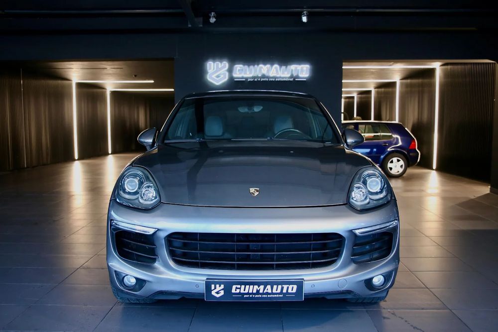 Porsche Cayenne S E-Hybrid Platinum Edition