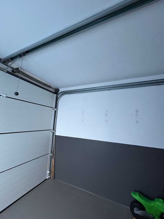 Vendo portão de garagem com motor de abertura