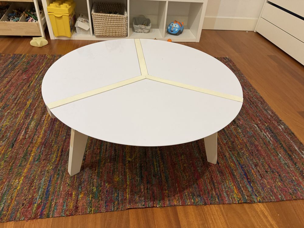 Mesa de centro da area 8