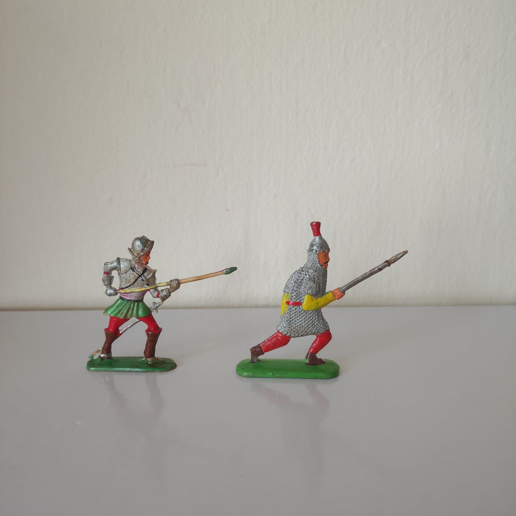 Figurki rycerzy 2 szt.