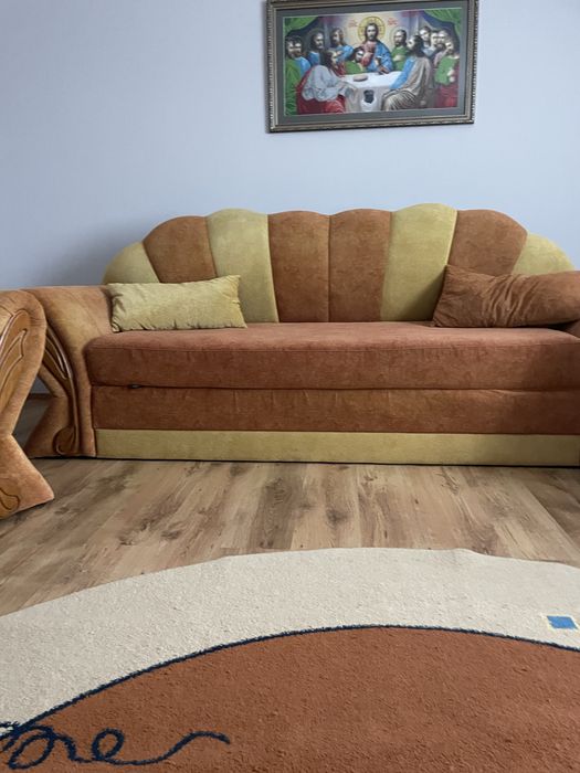 Диван і два крісла в ідеальному стані