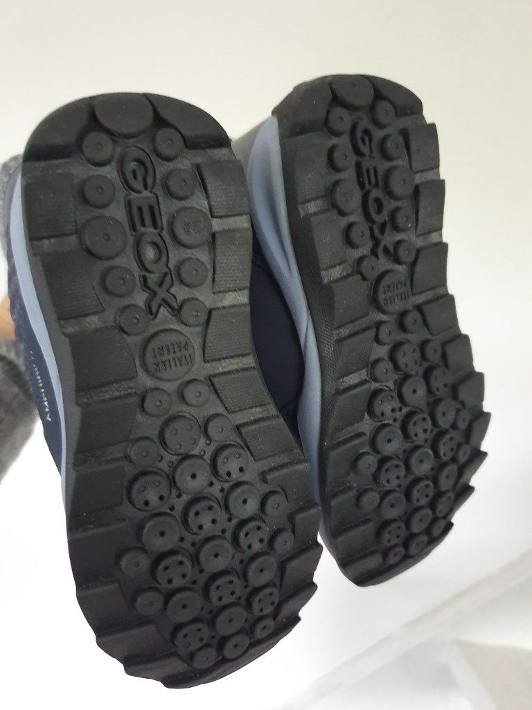 Nowe buty zimowe śniegowce dziewczęce geox 28