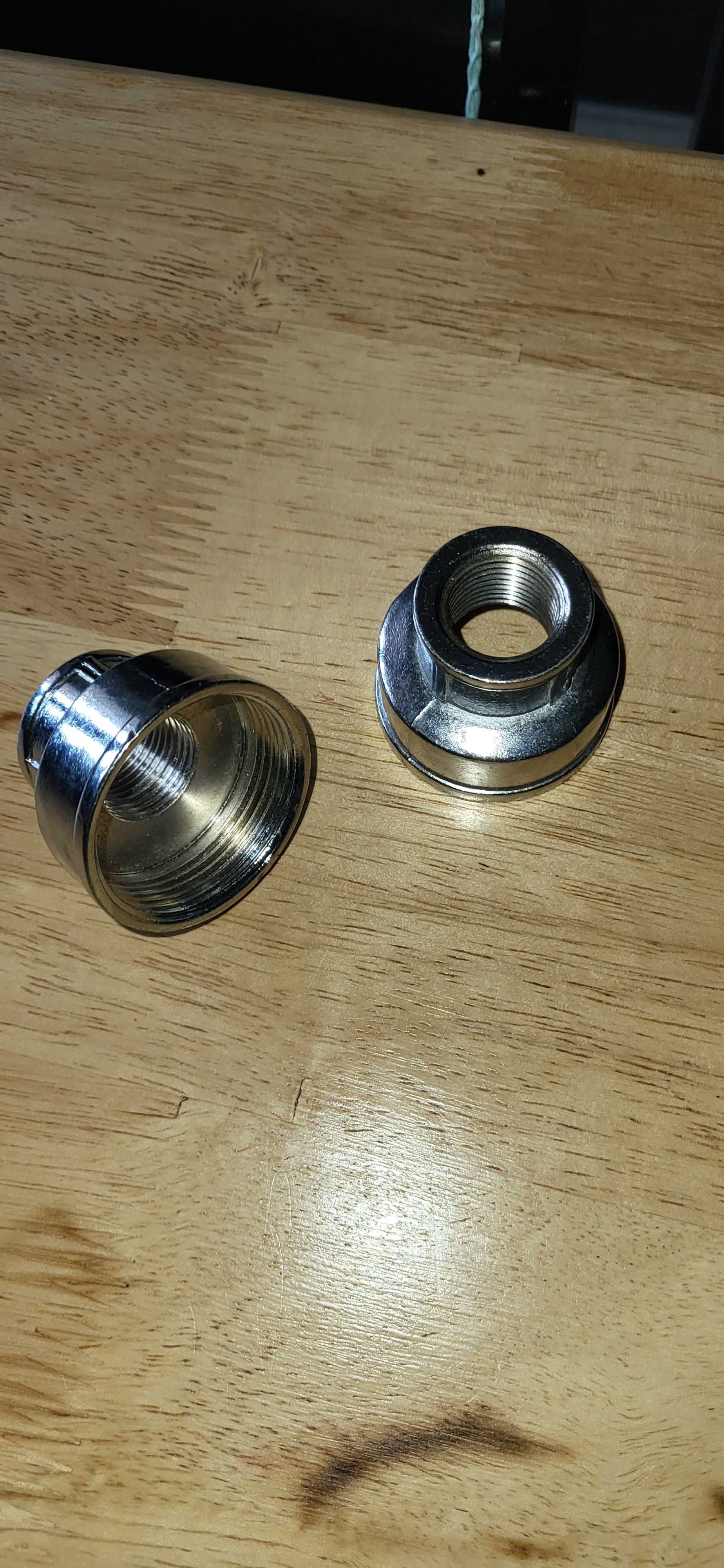 Муфта перехідна хромована з різьбою 1/2"-1.1/2" внутрішня.