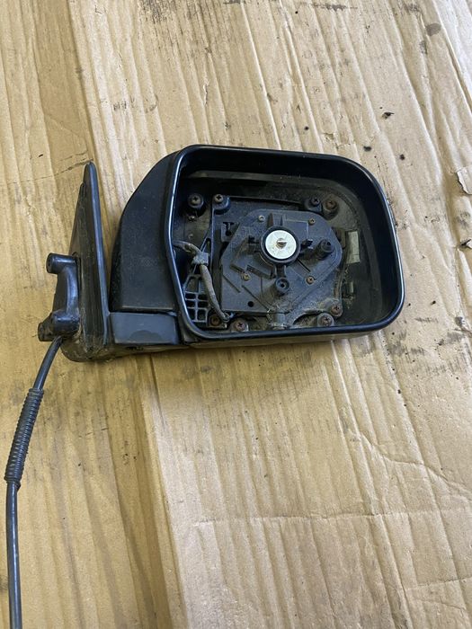 Lusterko prawe toyota 4 runner 90-95